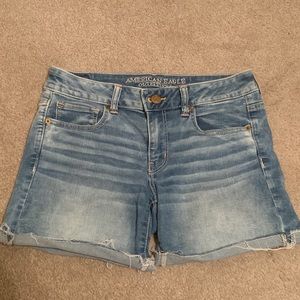 AE midi shorts